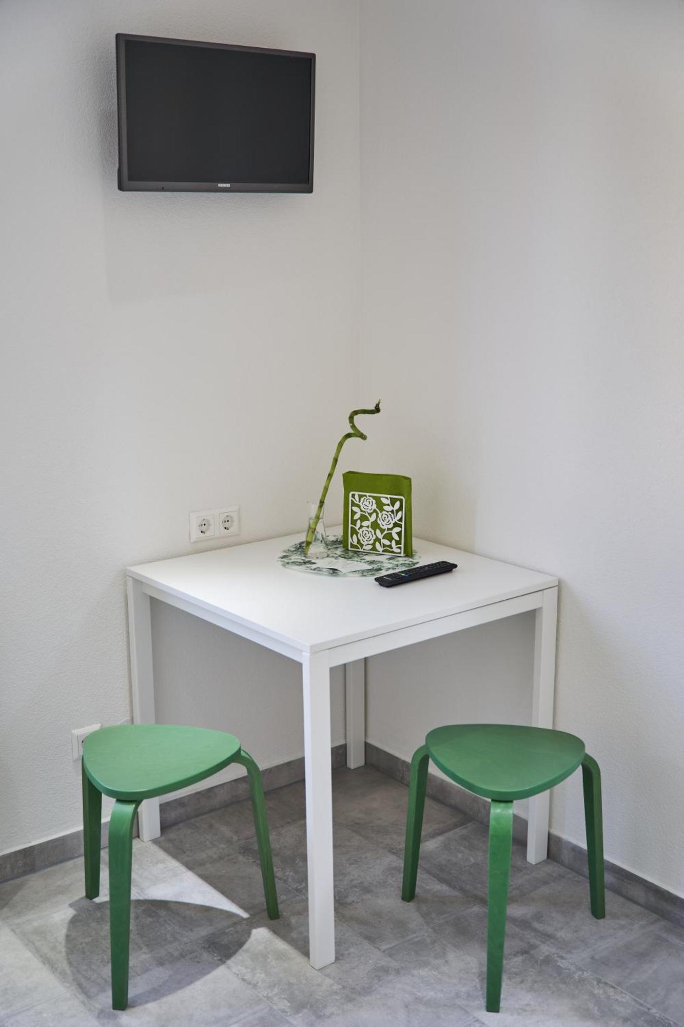 Greenhome Loerrach -Ihre Unterkunft Im 3-Laendereck- 外观 照片